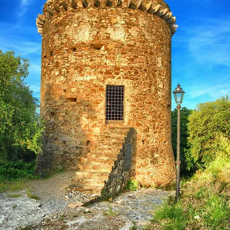 Casa Con Terrazza Panoramica In Tipico Borgo Ligure Империя