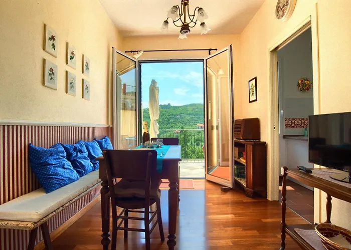 펜션 Casa Con Terrazza Panoramica In Tipico Borgo Ligure *