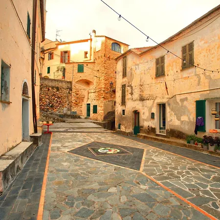 Prázdninový dům Casa Con Terrazza Panoramica In Tipico Borgo Ligure