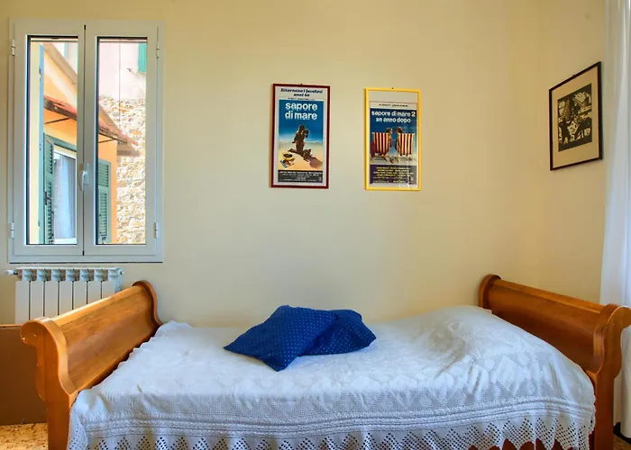 Semesterbostad Casa Con Terrazza Panoramica In Tipico Borgo Ligure *